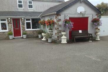 Bed and Breakfast Treviglos Lodge