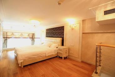 Hotel Qingdao Dubai Seven Star Duplex Seaview Apartment