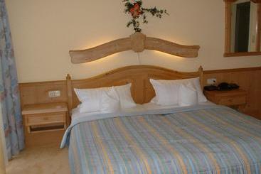 Hotel Schweizer Haus