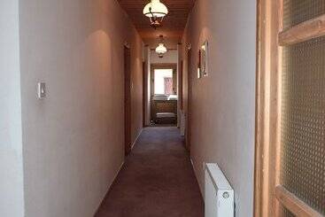 Mountain Rose Hotel & Restaurant