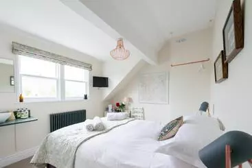 The Mount B&b