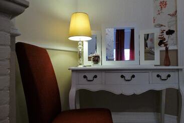 Bed and Breakfast The Corner House