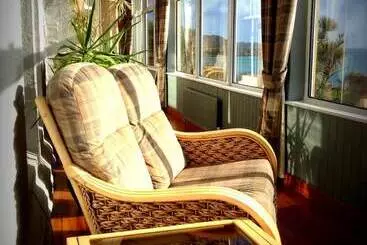 Hotel Membly Hall