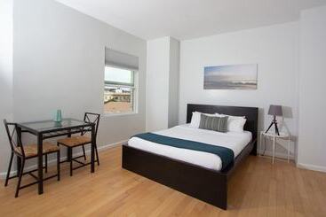 아파트호텔 Air Venice On The Beach