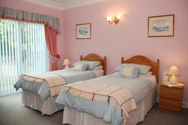 Aamiaismajoitus (B&B) Vicarsford Lodge Guest House