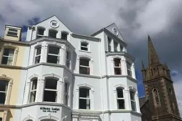 هتل Albany Lodge
