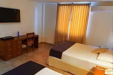 Hotel Palmira Inn
