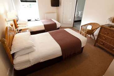 فندق Port Dinorwic