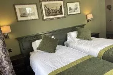 Hotel Punch House Monmouth