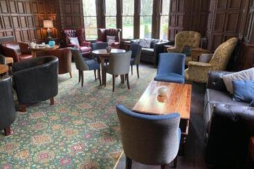 בית מלון כפרי The Old Lodge