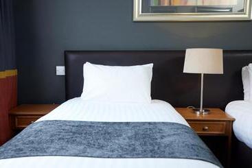 The Broughton Hotel By Greene King Inns