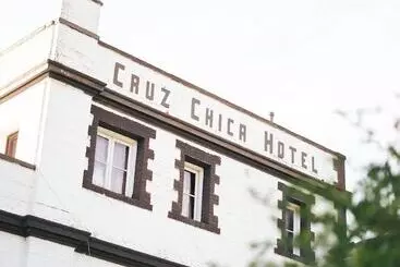هتل Hostal Cruz Chica