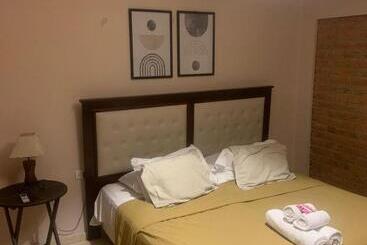 Hotel Huellas Del Trapiche Apart