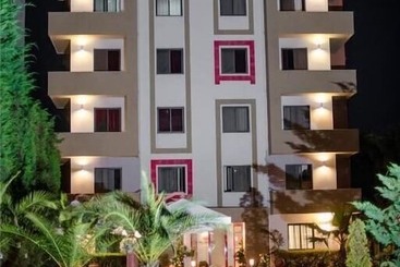 בית מלון כפרי Kadrisa