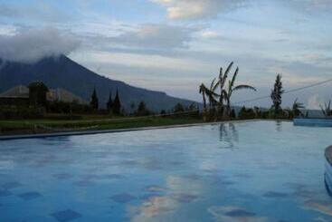 ホテル Tangko Inn Resort