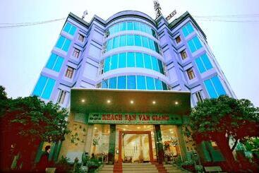 Hotel Van Giang
