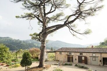 簡易ホテル Vigne Di Fagnano 1709 Eco Relais