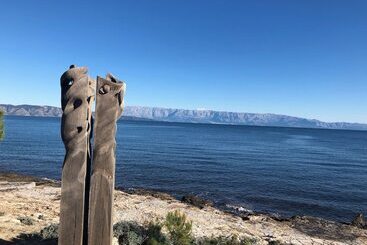 Pensiune Room In House S1 Double Room With Ensuite Bathroom And Balcony In The Centre Of Jelsa, Hvar