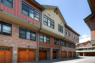 آپارتمان Boulevard Bend P2