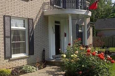 Отель Abacot Hall Bed & Breakfast