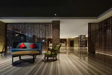 Hotel Ease House Luoyang