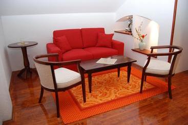 Popova Kula Hotel & Winery