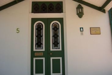 ベッドアンドブレックファースト Koo Karoo Guest Lodge And Self Catering