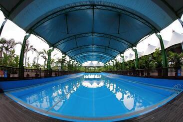 Hotel Eastwood Valley Golf & Country Club