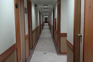 בית מלון כפרי New Grand