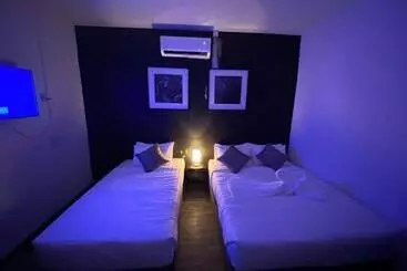 ホテル The Sky Inn