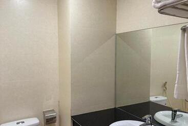 Hotel Khách Sạn đức Phú