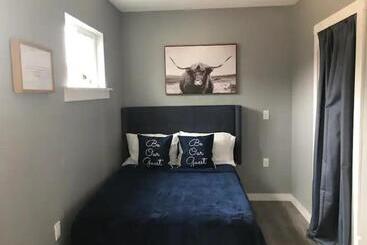 פנסיון Atx Tiny House