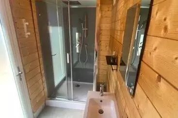 Pansiyon Studio Chez L Habitant Avec Piscine Commune