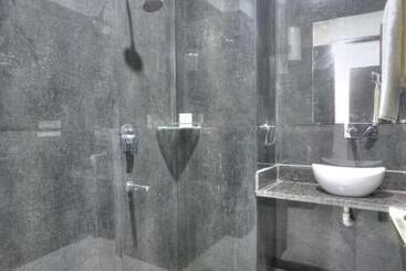 酒店 The Noble Suites, Near Spectrum Mall