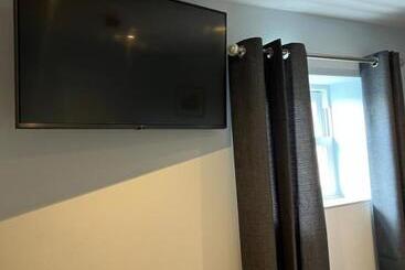 Bed and Breakfast Comus Inn