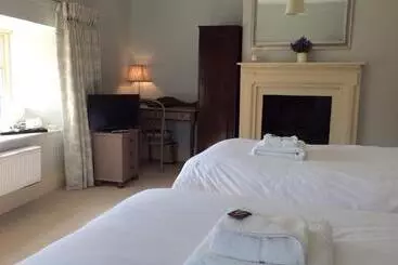 Castle Farm House B&b