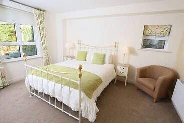 ホテル Killiane Castle Country House & Farm