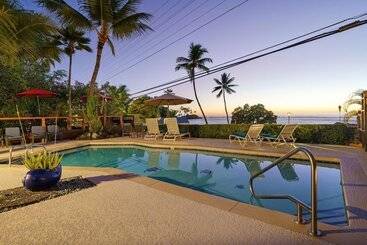 ホテル Kona Seaspray #201