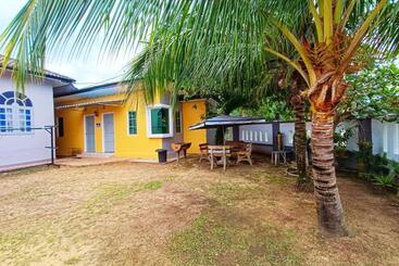 Alberg Kerteh Inn By Rvh