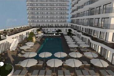 호텔 Crowne Plaza Constanta Mamaia Beach, An Ihg