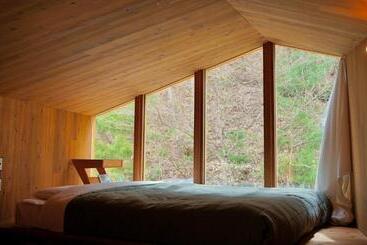 酒店 Earthboat Village Kurohime