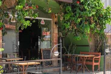 Общежитие Porteño Loft Búzios