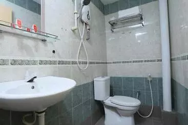 Eg Hotel Jj