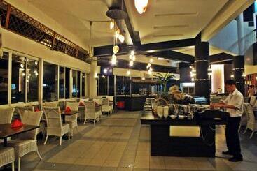 Glory Beach Resort Own