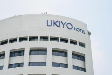 هتل Ukiyo Suites