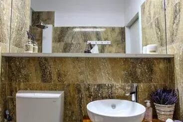 Hotel Lavender Villa