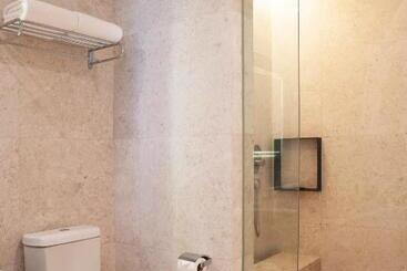 هتل آپارتمان Lanson Place Bukit Ceylon