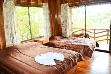 호텔 Cabinas Capulin & Farm