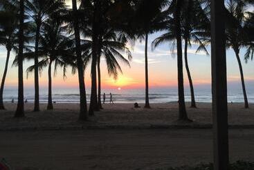 Surin Sunset Hotel   Sha