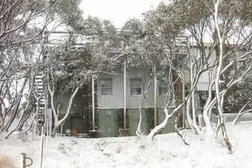 Hotel Tanderra Ski Lodge